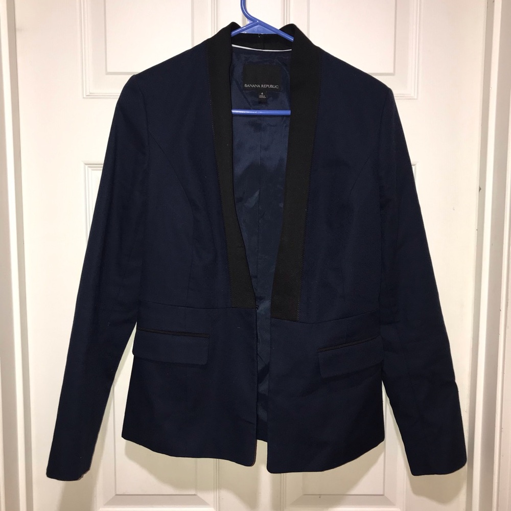 Banana Republic Stylish Women’s Blazer Size 4